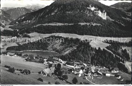 Cresuz Lac de Montsalvens et les Gastlosen