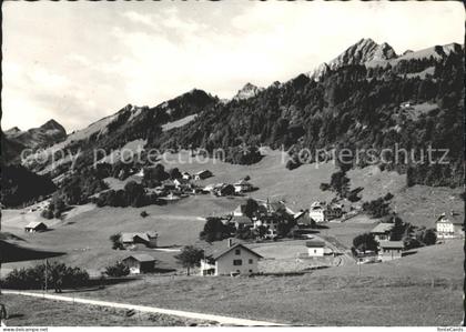 Les Sciernes-d Albeuve Dent de Jeman chaine de Lys