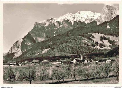 Jenins GR mit Falknis