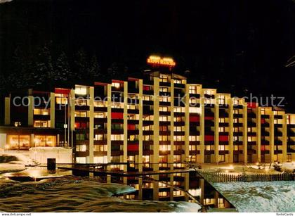 Laax GR Sporthotel Happy Rancho Nachtaufnahme