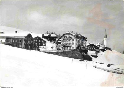 Tenna 1654m Safien Surselva GR Ortspartie im Winter