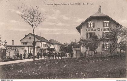 SUISSE damvant les bornes frontière franco suisse douanes