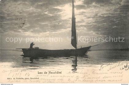 Neuchatel NE Lac de Neuchatel bateau