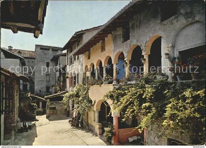 Caslano Gebaeude