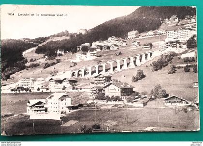 Leysin Commune suisse du canton de Vaud, située dans le district d'Aigle Préalpes vaudoises-Le Viaduc Carte Postale CPA