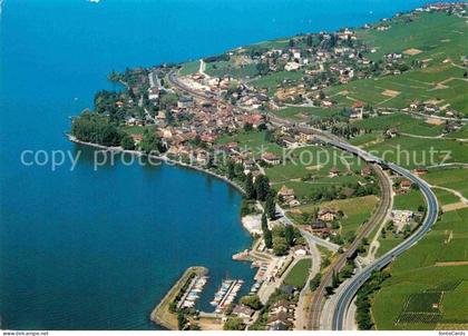 Cully VD Fliegeraufnahme Seepartie