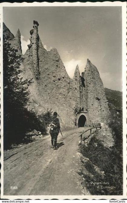 Euseigne Herens Pyramides Wandern
