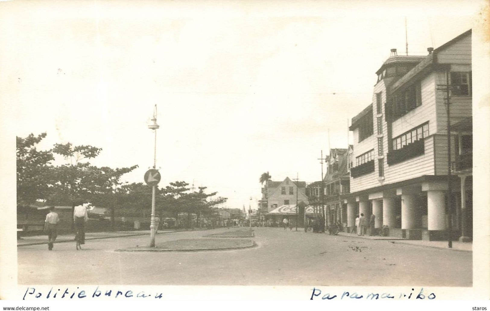 Surinam - PARAMARIBO - Politic Bureau