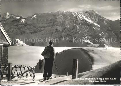 Kronberg Saentis Skiwanderer Blick auf Saentis