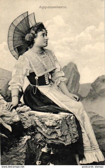 Appenzell, Appenzellerin in Trachtenkleidung, um 1910