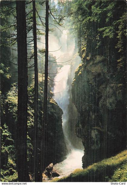 SUISSE DALPE CASCATA DELLA PIUMOGNA