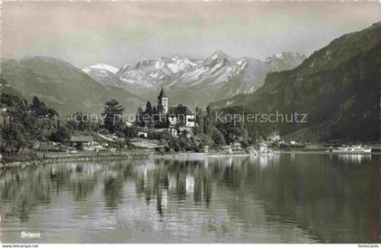 Brienz Brienzersee BE Brienzersee Kirche Berge Dorf Schiff Reflexion Alpen