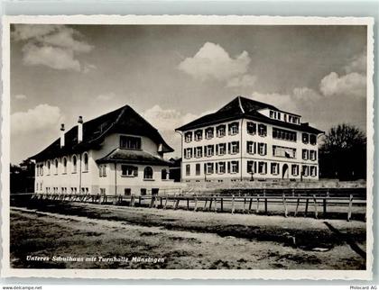 3110 Münsingen - Unteres Schulhaus mit Turnhalle - 13137641