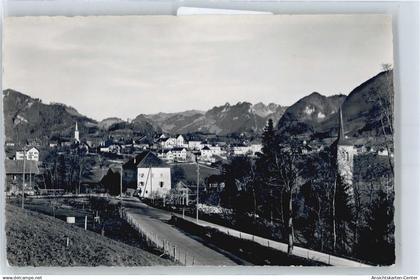 50662308 - Broc
