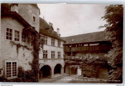 1663 Gruyères - Schlossinnenhof - 50776806