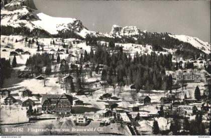 Braunwald GL Braunwald Fliegeraufnahme