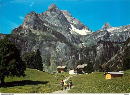 CPM Braunwald Blick gegen Ortstock und Hoher Turm