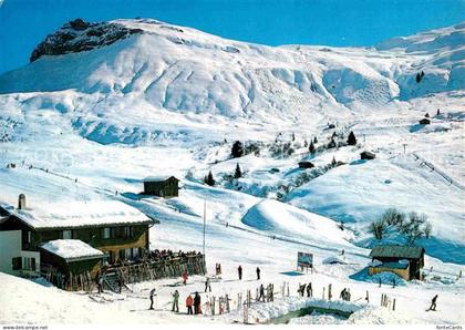 Piz Mundaun Winterpanorama Skigebiet Berggasthaus Cuolm Sura