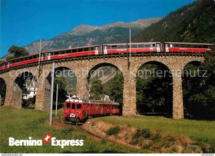 Rhaetische Bahn Bernina-Express Kehrviadukt Brusio