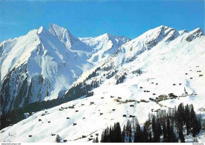Tenna Safien Surselva GR Fliegeraufnahme mit Signinakette und Hotel Alpenblick