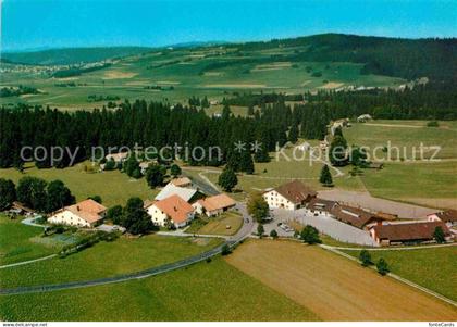 Les Breuleux Fondation pour le cheval Le Roselet Fliegeraufnahme