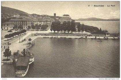 NEUCHATEL LE PORT N° 17 ( BATEAU )