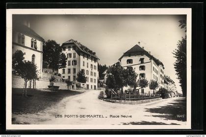 AK Les Ponts-de-Martel, Place Neuve