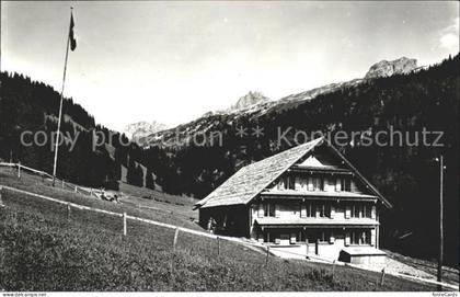 Riemenstalden Berghaus St Bernhard Alp Kirchrueti