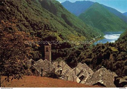 Corippo Verzasca Locarno TI Valle-Verzasca Lago Kirchturm Steindorf Berge Wald S