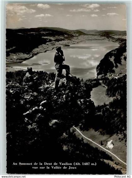 Dent de Vaulion - Au Sommet de la Dent de Vaulion vue sur la Vallée de J... - 11062132