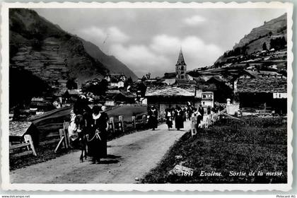 1983 Evolène - Sortie de la messe - 13123170