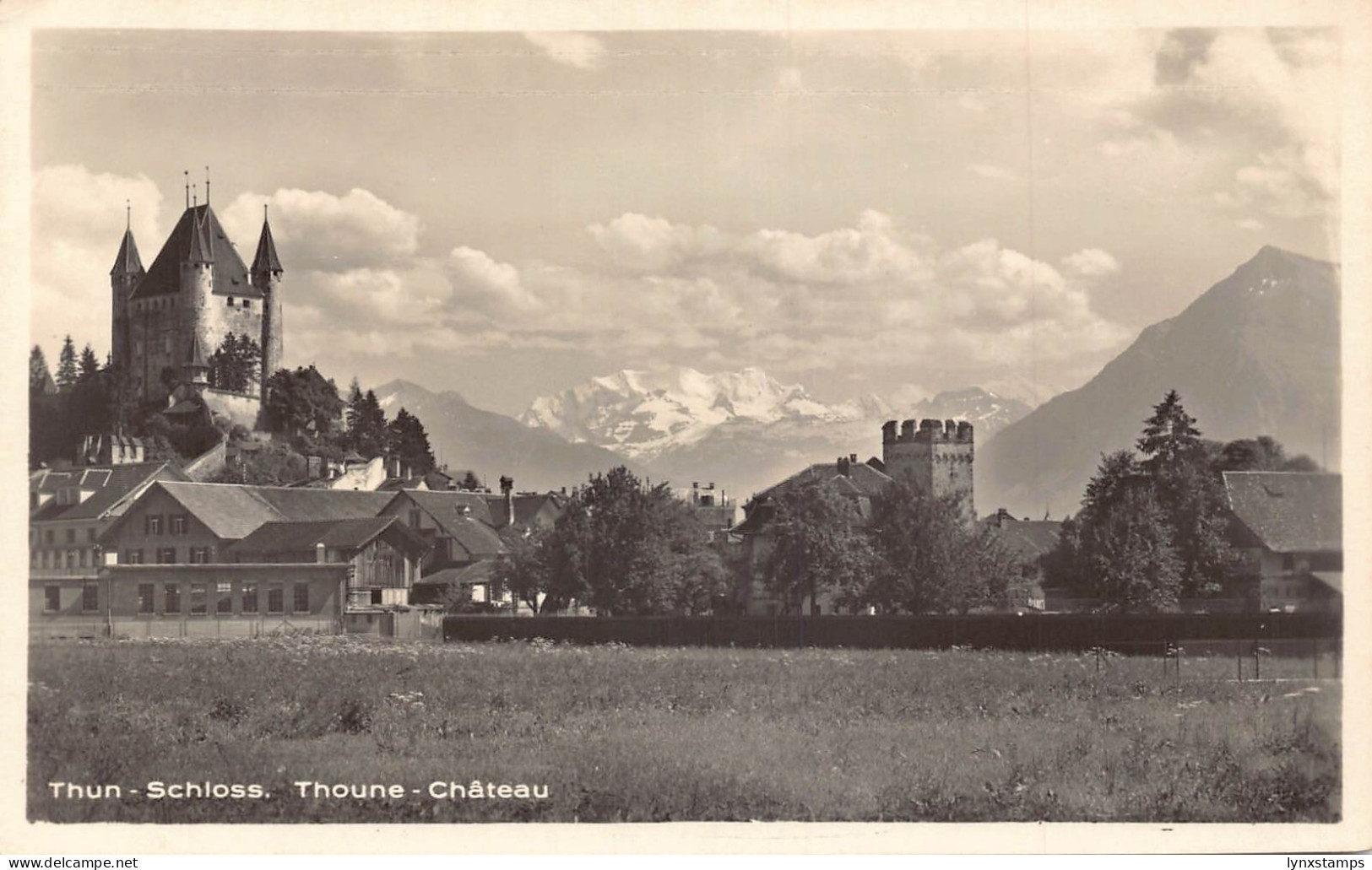 Switzerland Thun Thoune Chateau Castle vintage postcard