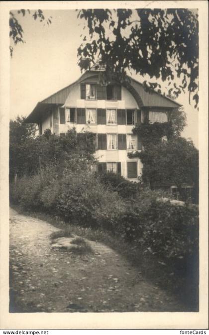 Krattigen Sunehuesi