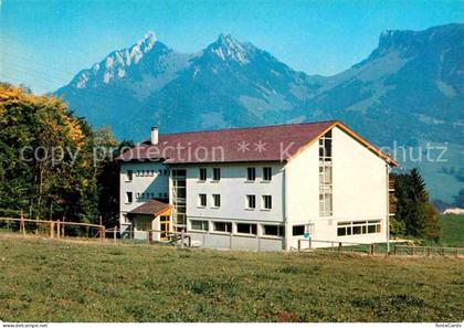 Enney Colinie Plein Solei Dents de Broc Chamois et Bourgoz Alpes