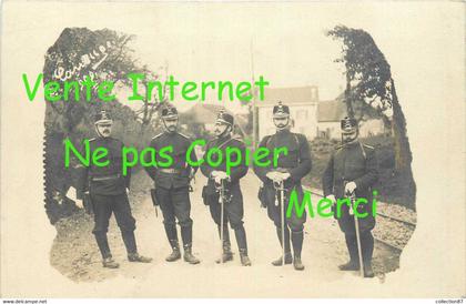 GE  POSTE de DOUANE à CAROUGE < CARTE PHOTO des DOUANIERS en 1909 - DOUANIER UNIFORME SUISSE - SCHEIWZ