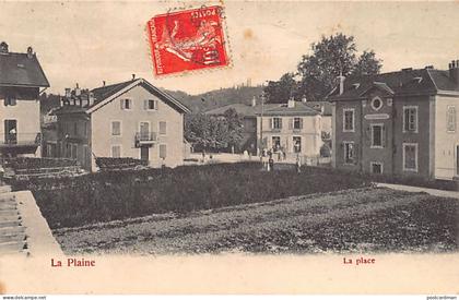 Suisse - LA PLAINE Dardagny (GE) La place - Ed. P. Jaunin 2838