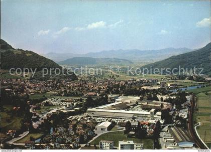 Niederurnen mit Eternitwerk Fliegeraufnahme