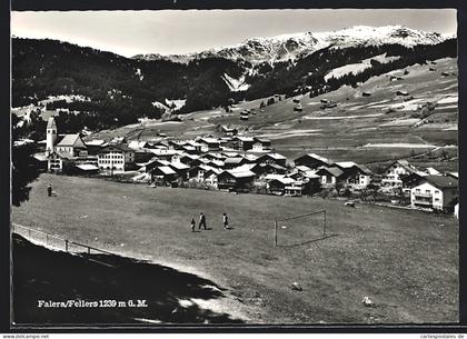 AK Falera, Ortsansicht mit Bergpanorama