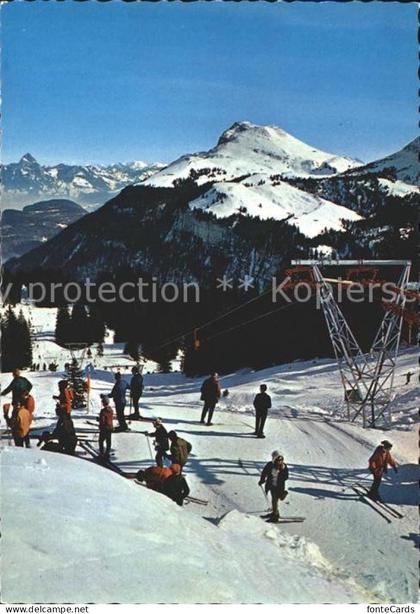 Emmetten Stockhuette Gondelbahn Skilifte