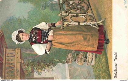 Solothurn Soleure SO Trachtenmaedchen