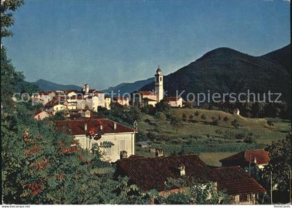 Sessa Teilansicht Kirche