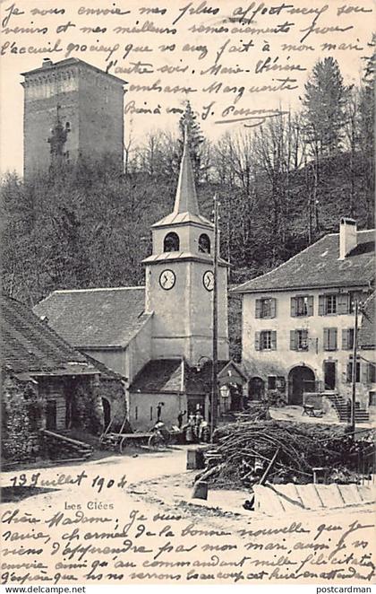 Suisse - LES CLÉES (VD) Le centre du village, l'église - Ed. A. Deriaz 530