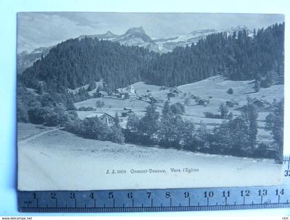 CPA SUISSE - Ormont Dessus - Vers l'église