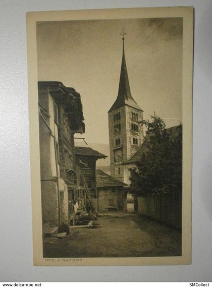 Suisse. Rue à Naters (église) (8444)