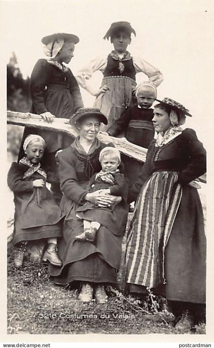 Suisse - Costumes du Valais (VS) - Ed. C.P.N. 3216
