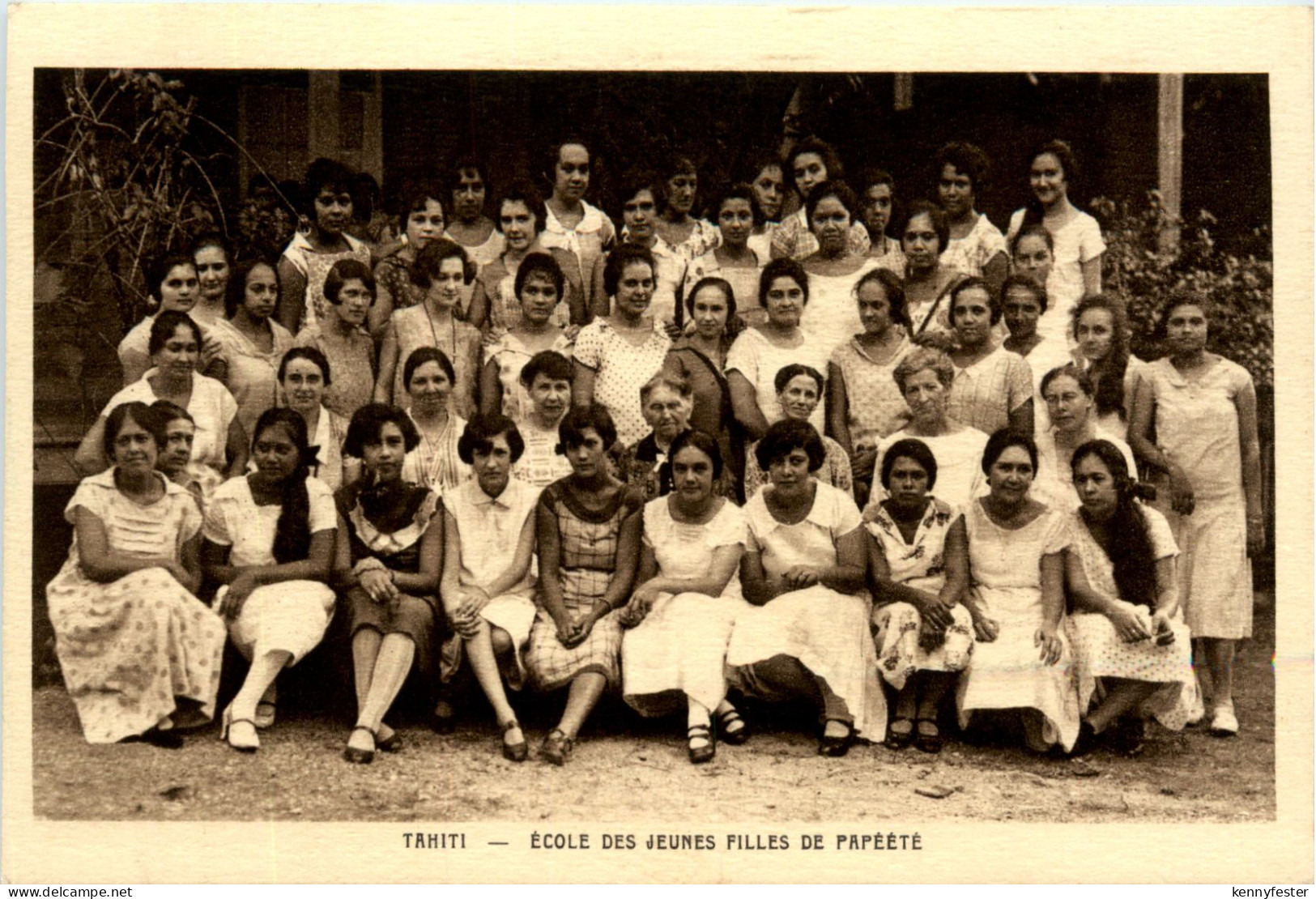 Tahiti - Ecole des Jeunes Filles
