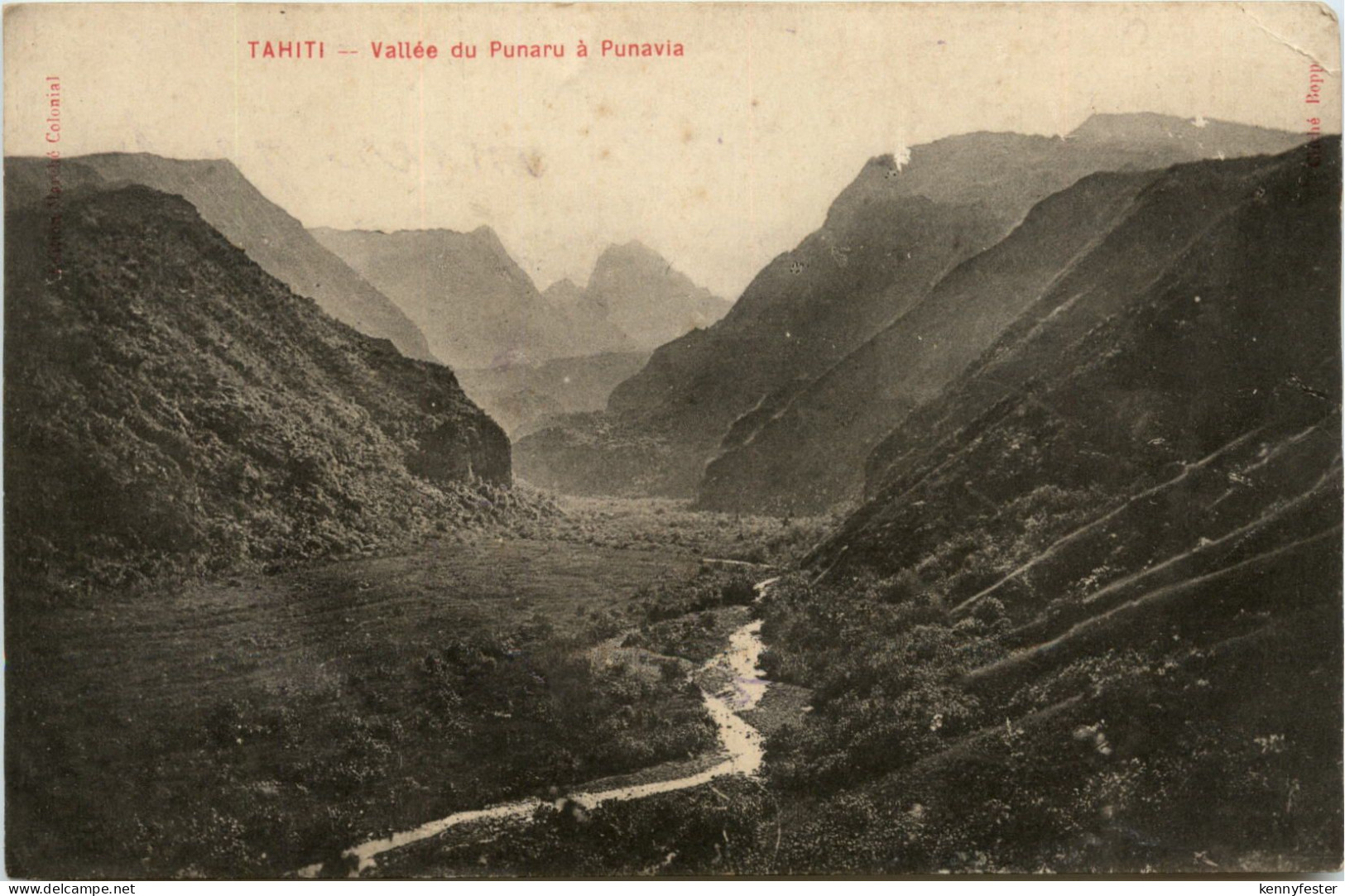 Tahiti - Vallee du Punaru