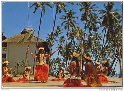 Danse Vahinés Tahiti Nui Voyage Soldat 24259 kms Bahrein Singapour Jakarta Sydney Noumea  Nandi Papeete