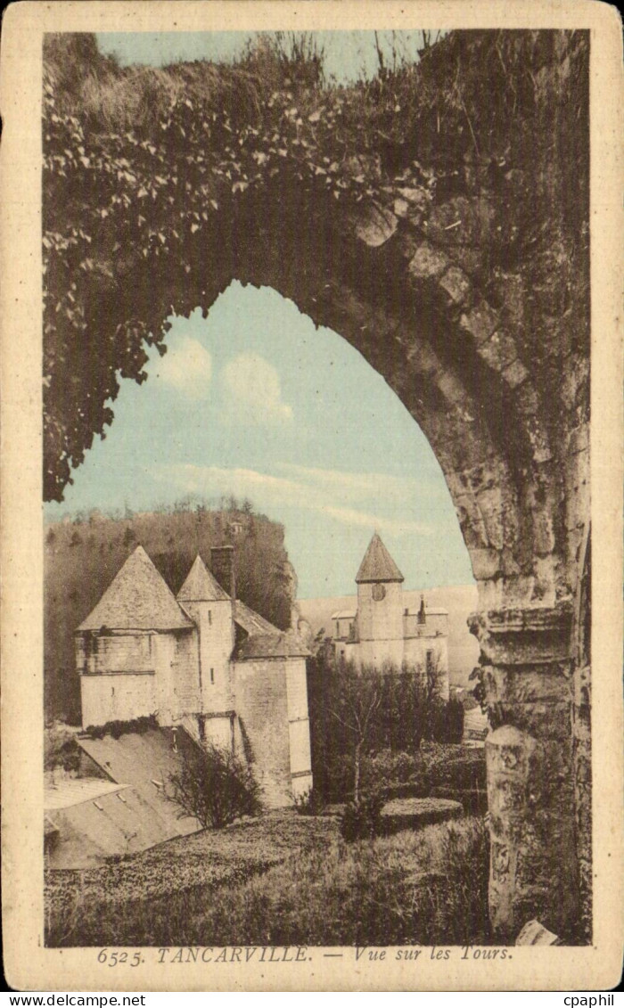 Tancarville - Vue sur les Tours - CPA