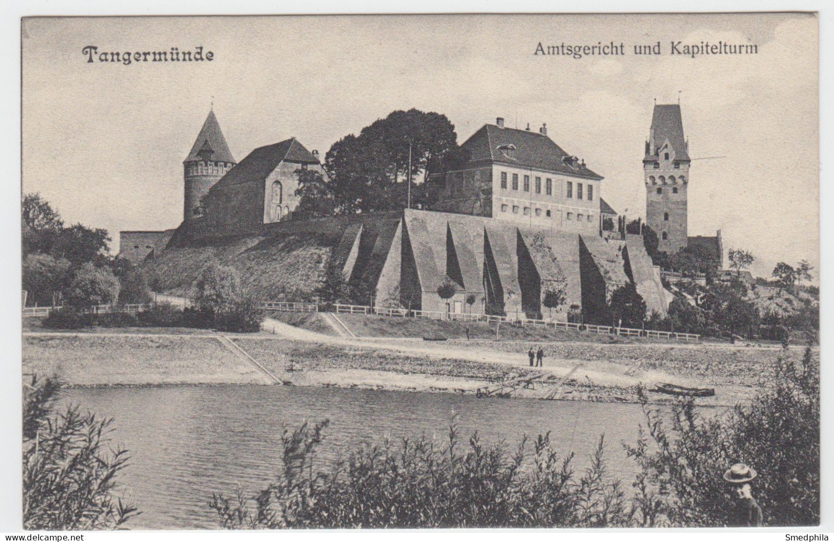Tangermünde - Amtsgericht Und Kapitelturm
